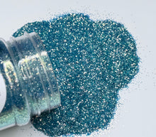 Load image into Gallery viewer, NEW Fine/Med Cut **The Zodiac Collection ****** YOU MUST UTILIZE THE DROP DOWN TO MAKE YOUR SELECTIONS